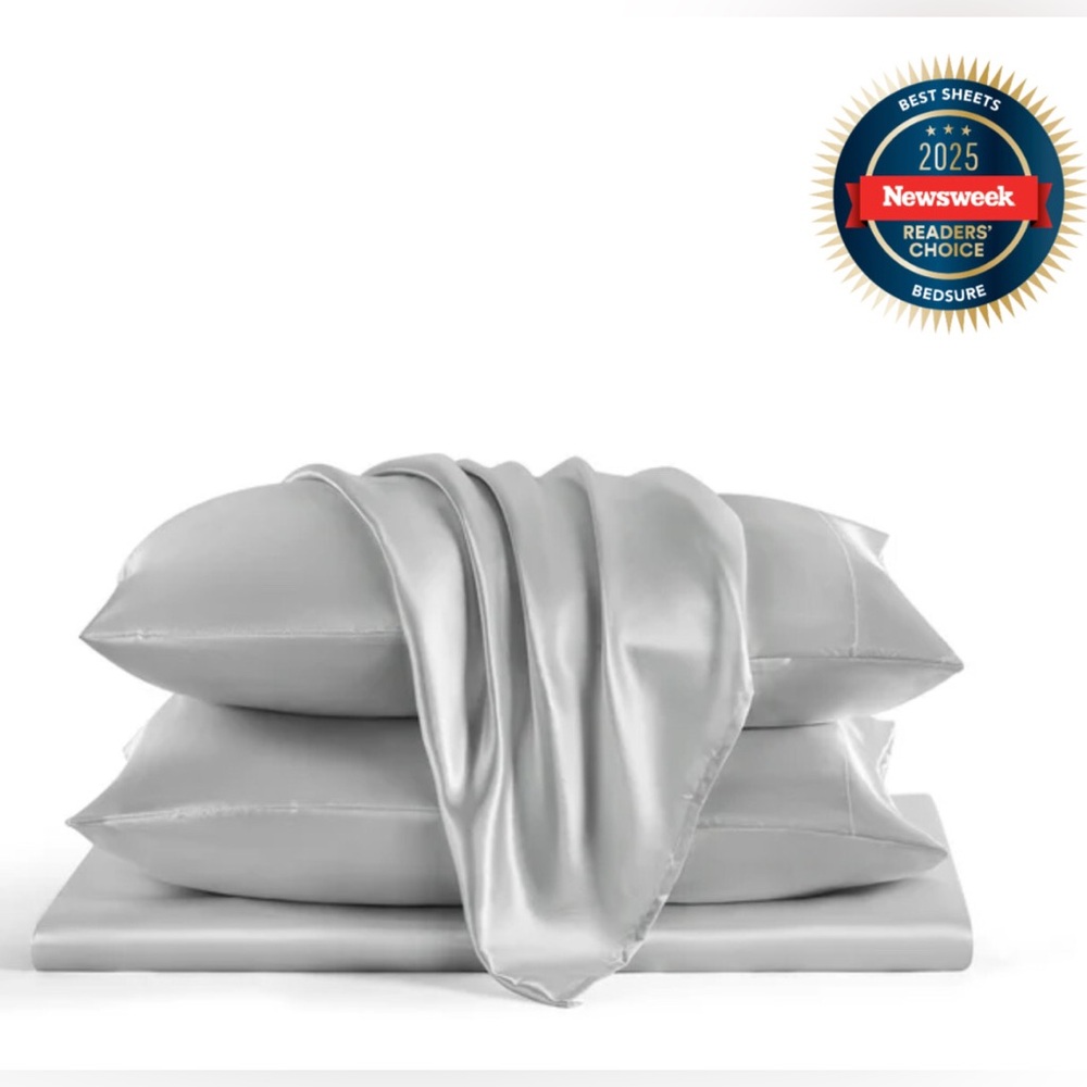 BEDSURE QUEEN 4pc Satin Sheet Bedding Set Elegant Breathable